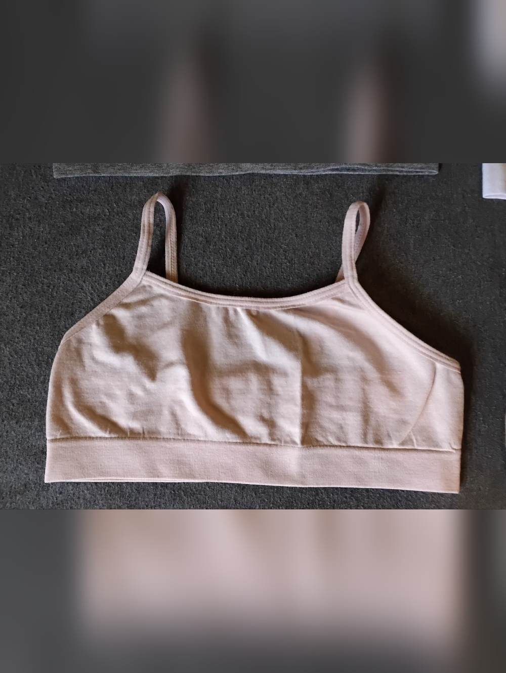 EUC Rene Rofe Girls Bralette 4 Pack Bundle Seamless Stretch Size M 7/8 - Picture 5 of 14